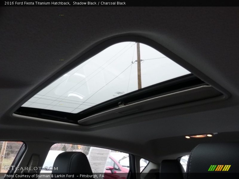 Shadow Black / Charcoal Black 2016 Ford Fiesta Titanium Hatchback