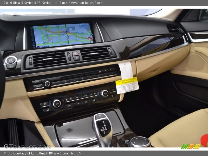Dashboard of 2016 5 Series 528i Sedan
