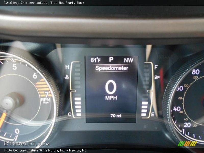 True Blue Pearl / Black 2016 Jeep Cherokee Latitude