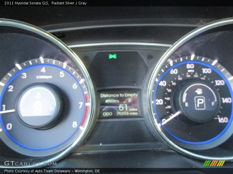 Radiant Silver / Gray 2011 Hyundai Sonata GLS