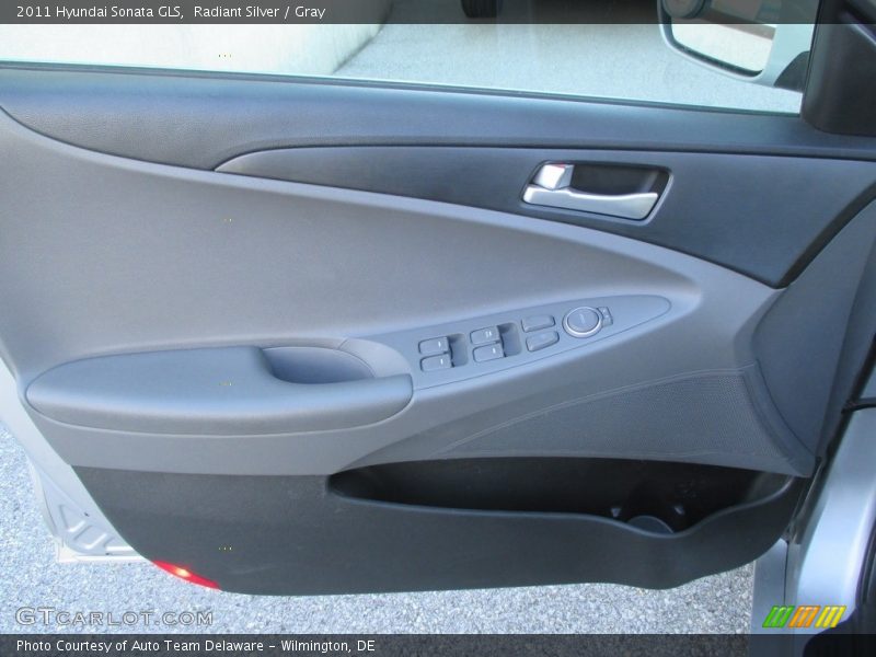 Radiant Silver / Gray 2011 Hyundai Sonata GLS