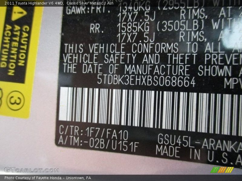 Classic Silver Metallic / Ash 2011 Toyota Highlander V6 4WD