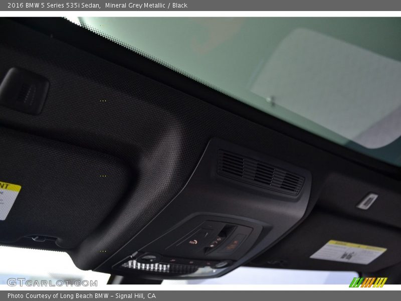 Mineral Grey Metallic / Black 2016 BMW 5 Series 535i Sedan