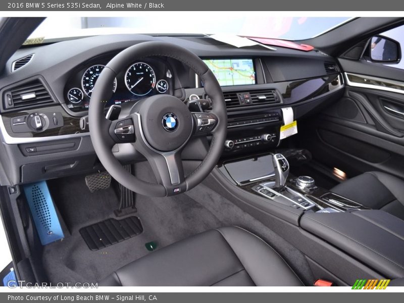 Alpine White / Black 2016 BMW 5 Series 535i Sedan