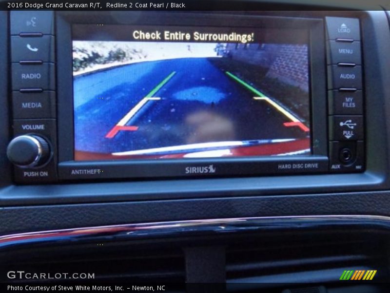 Redline 2 Coat Pearl / Black 2016 Dodge Grand Caravan R/T