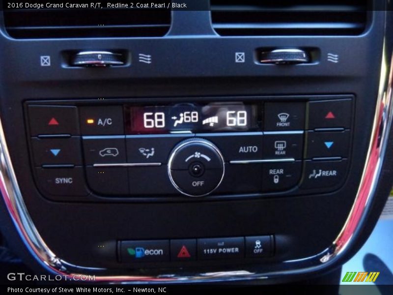 Redline 2 Coat Pearl / Black 2016 Dodge Grand Caravan R/T