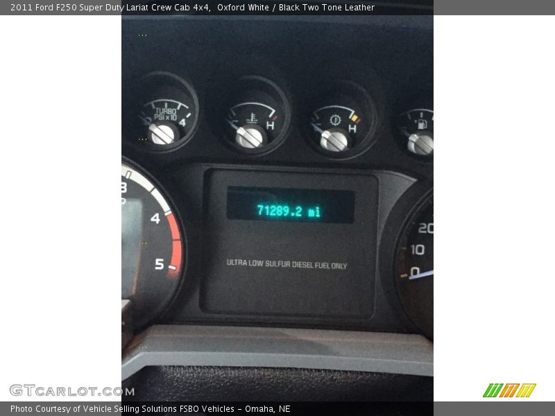 Oxford White / Black Two Tone Leather 2011 Ford F250 Super Duty Lariat Crew Cab 4x4