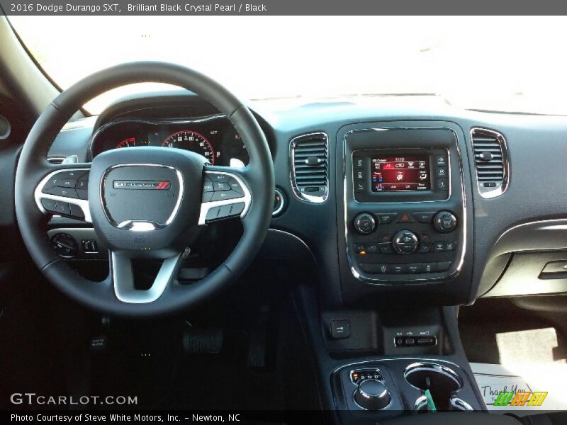 Brilliant Black Crystal Pearl / Black 2016 Dodge Durango SXT