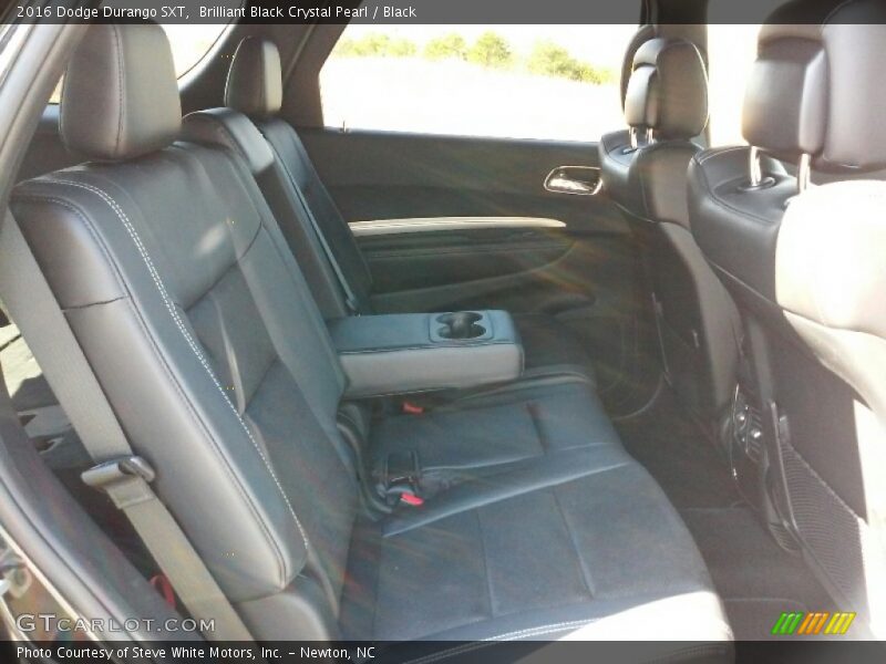 Brilliant Black Crystal Pearl / Black 2016 Dodge Durango SXT