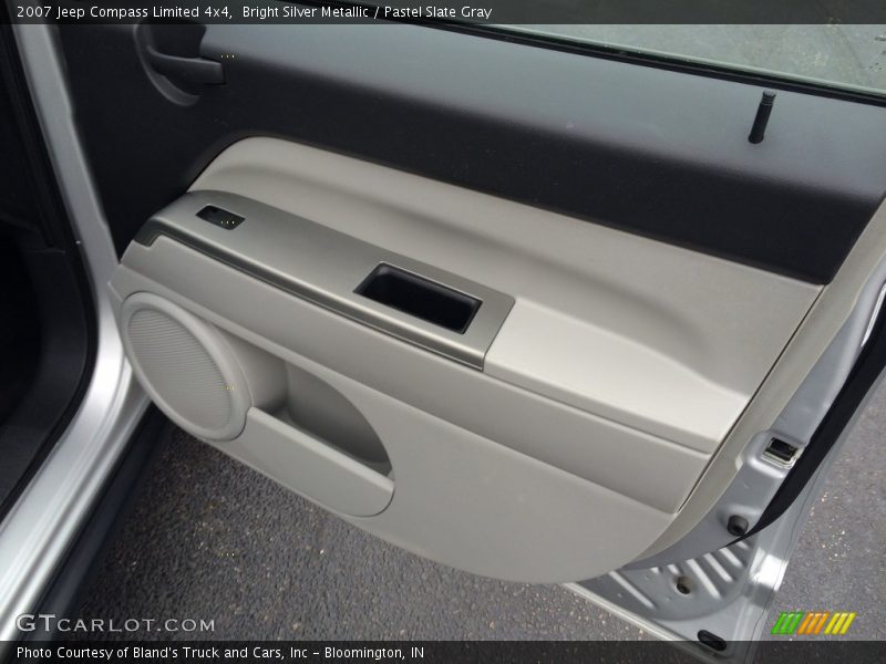 Bright Silver Metallic / Pastel Slate Gray 2007 Jeep Compass Limited 4x4