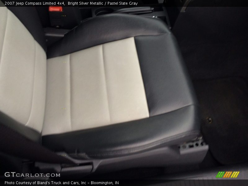 Bright Silver Metallic / Pastel Slate Gray 2007 Jeep Compass Limited 4x4