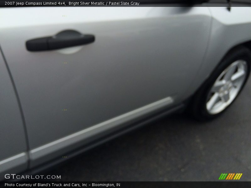 Bright Silver Metallic / Pastel Slate Gray 2007 Jeep Compass Limited 4x4