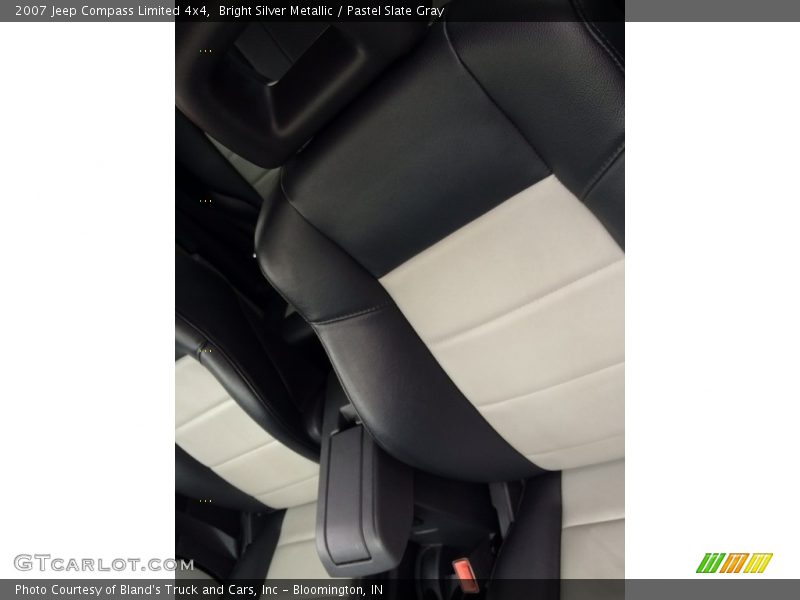 Bright Silver Metallic / Pastel Slate Gray 2007 Jeep Compass Limited 4x4