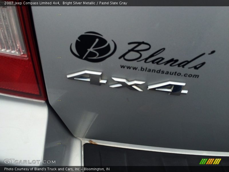 Bright Silver Metallic / Pastel Slate Gray 2007 Jeep Compass Limited 4x4