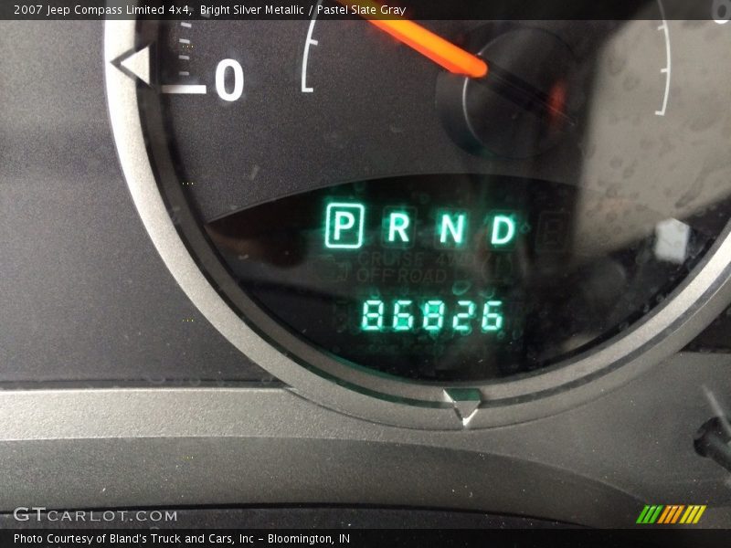 Bright Silver Metallic / Pastel Slate Gray 2007 Jeep Compass Limited 4x4