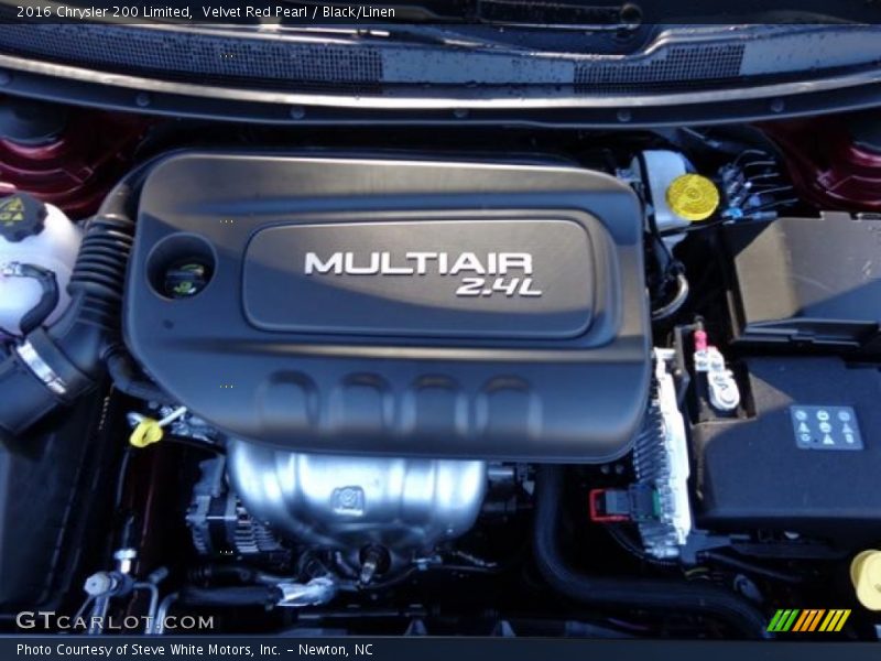 Velvet Red Pearl / Black/Linen 2016 Chrysler 200 Limited