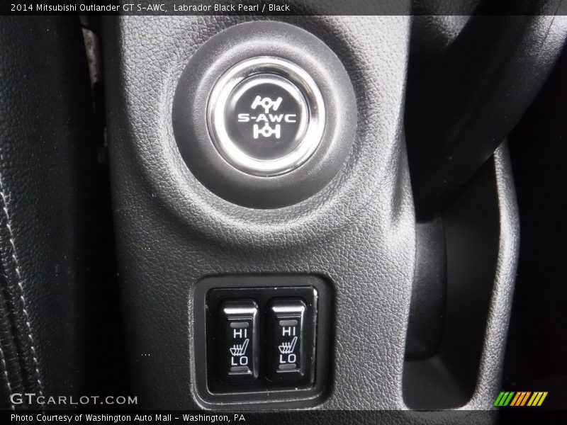 Labrador Black Pearl / Black 2014 Mitsubishi Outlander GT S-AWC