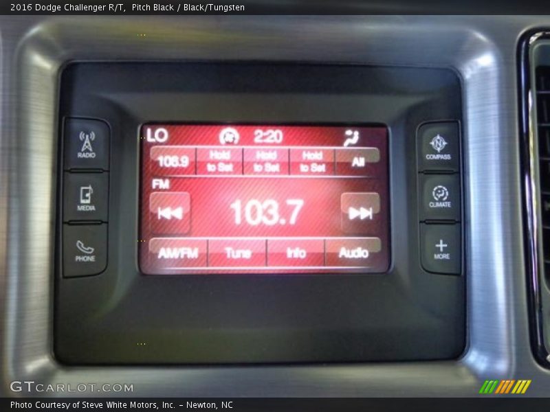 Pitch Black / Black/Tungsten 2016 Dodge Challenger R/T