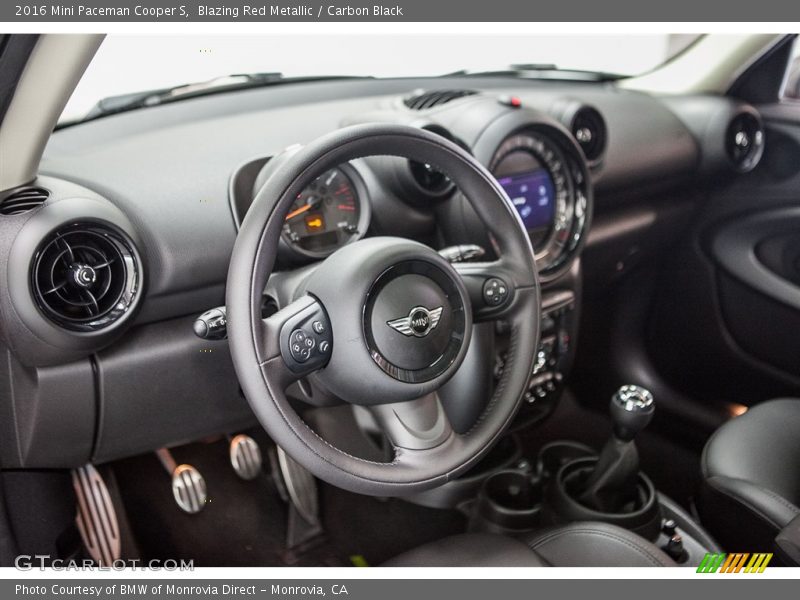 Blazing Red Metallic / Carbon Black 2016 Mini Paceman Cooper S