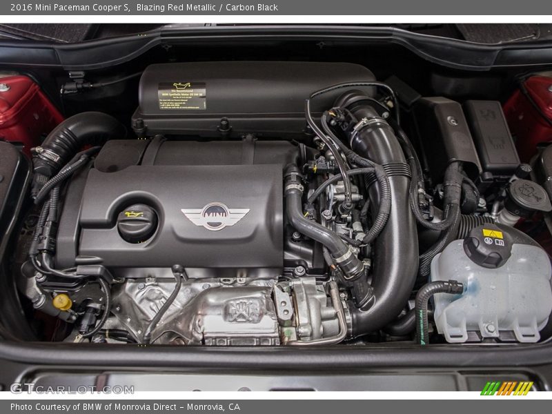 Blazing Red Metallic / Carbon Black 2016 Mini Paceman Cooper S