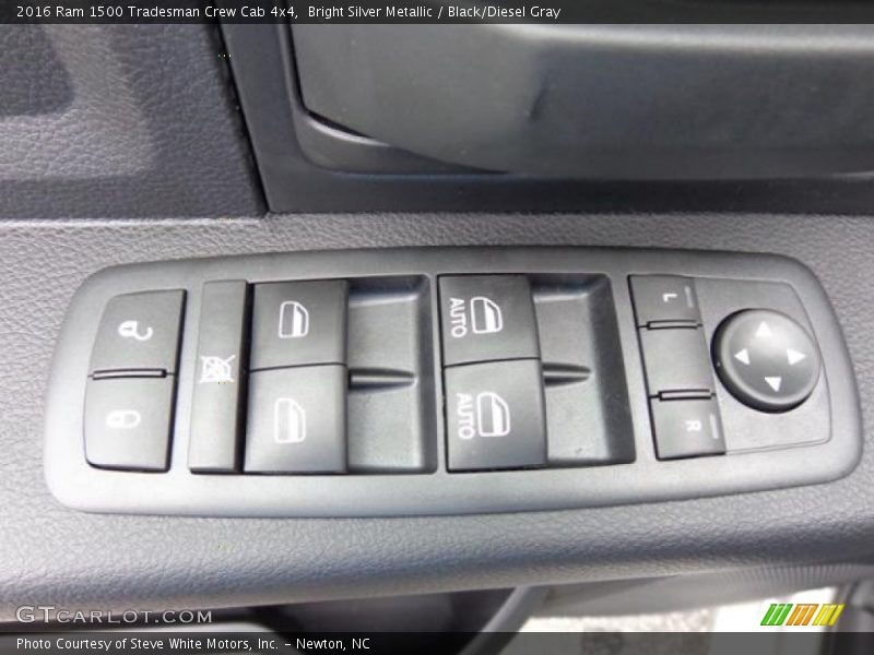 Bright Silver Metallic / Black/Diesel Gray 2016 Ram 1500 Tradesman Crew Cab 4x4
