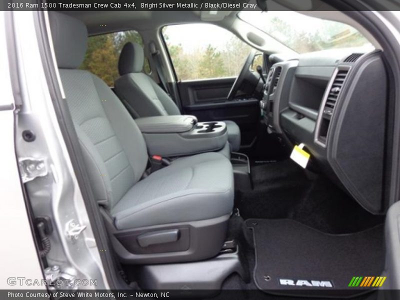Bright Silver Metallic / Black/Diesel Gray 2016 Ram 1500 Tradesman Crew Cab 4x4