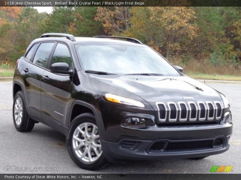 Brilliant Black Crystal Pearl / Black/Light Frost Beige 2016 Jeep Cherokee Sport