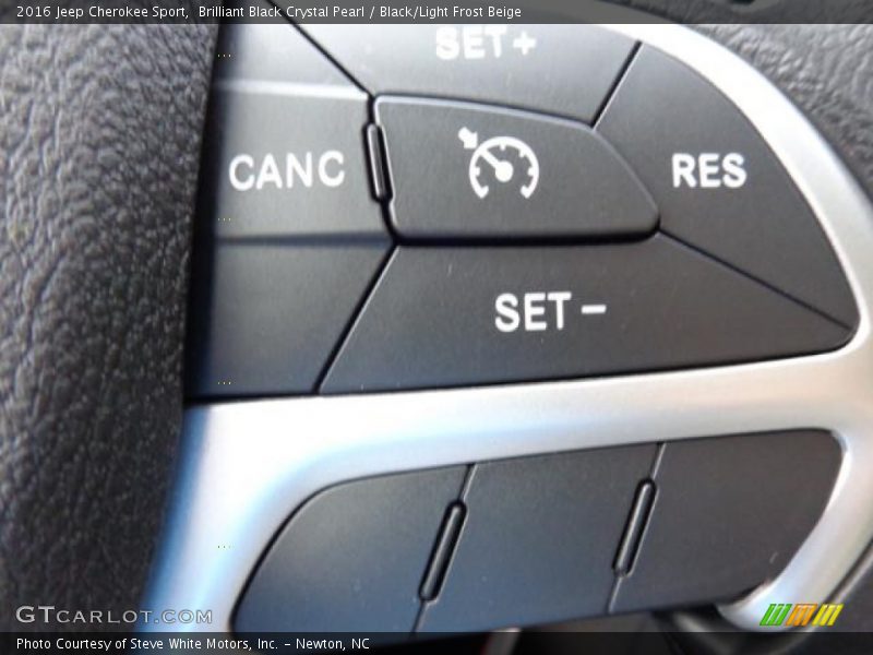 Brilliant Black Crystal Pearl / Black/Light Frost Beige 2016 Jeep Cherokee Sport