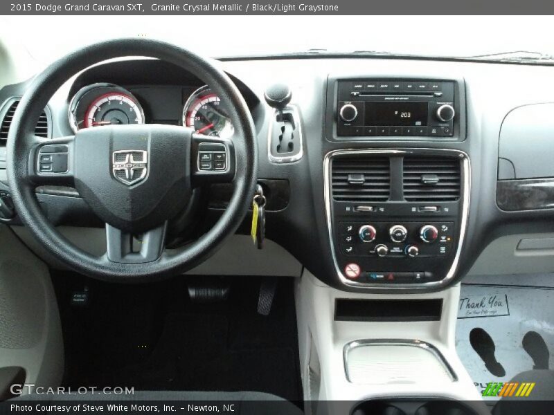 Granite Crystal Metallic / Black/Light Graystone 2015 Dodge Grand Caravan SXT