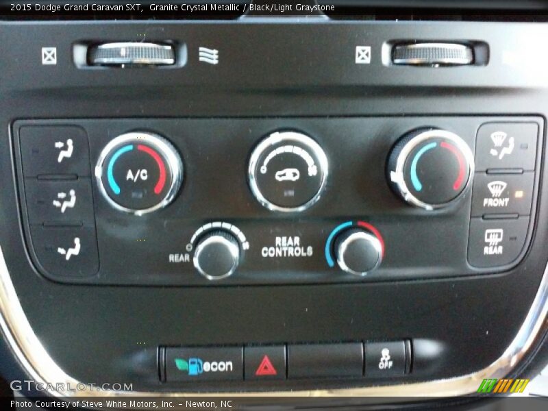 Granite Crystal Metallic / Black/Light Graystone 2015 Dodge Grand Caravan SXT