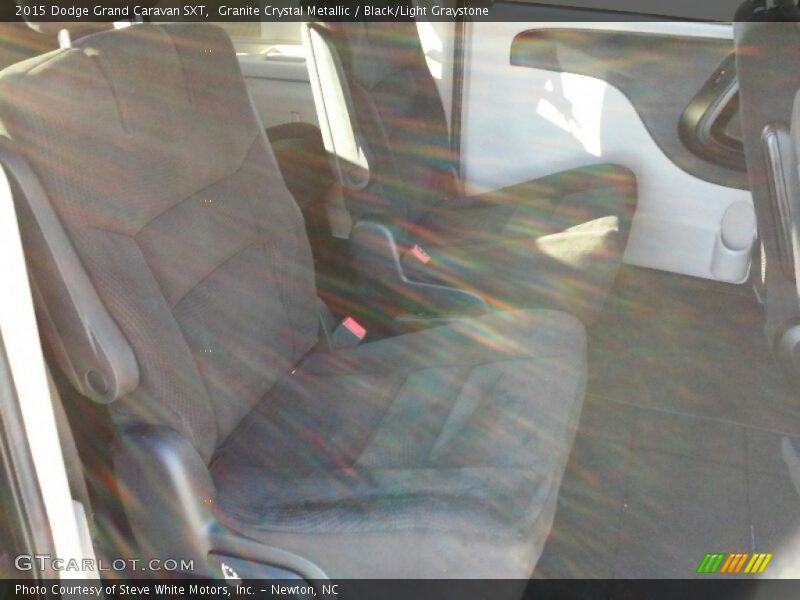 Granite Crystal Metallic / Black/Light Graystone 2015 Dodge Grand Caravan SXT