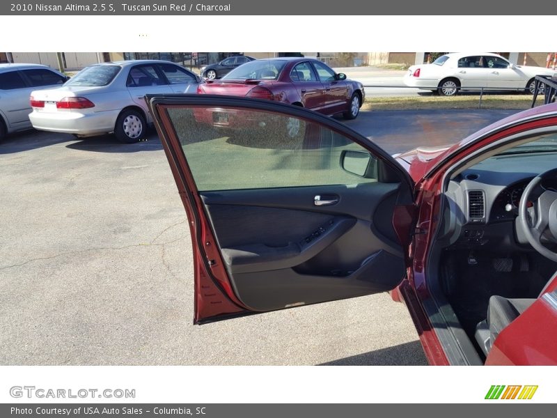 Tuscan Sun Red / Charcoal 2010 Nissan Altima 2.5 S