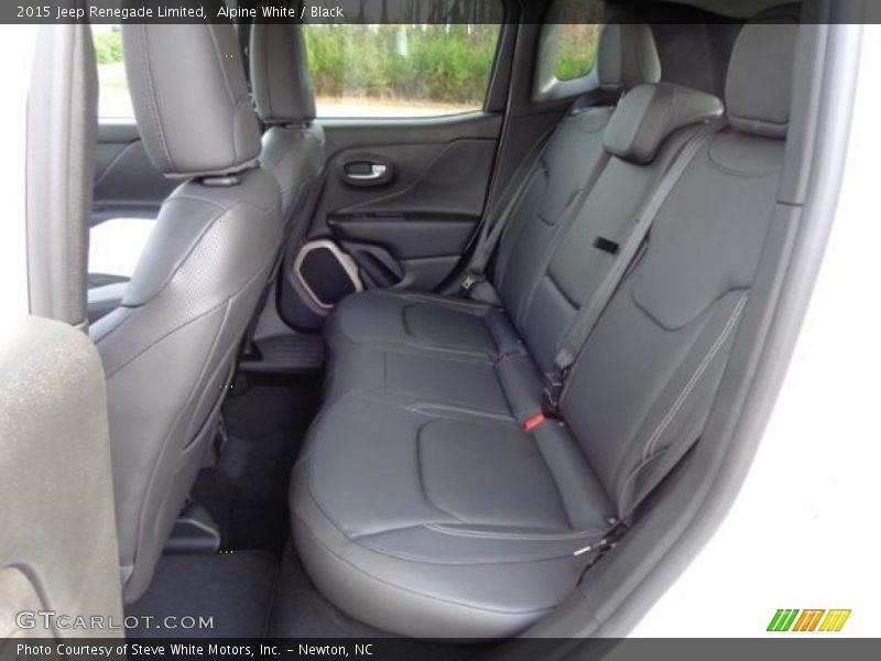 Alpine White / Black 2015 Jeep Renegade Limited