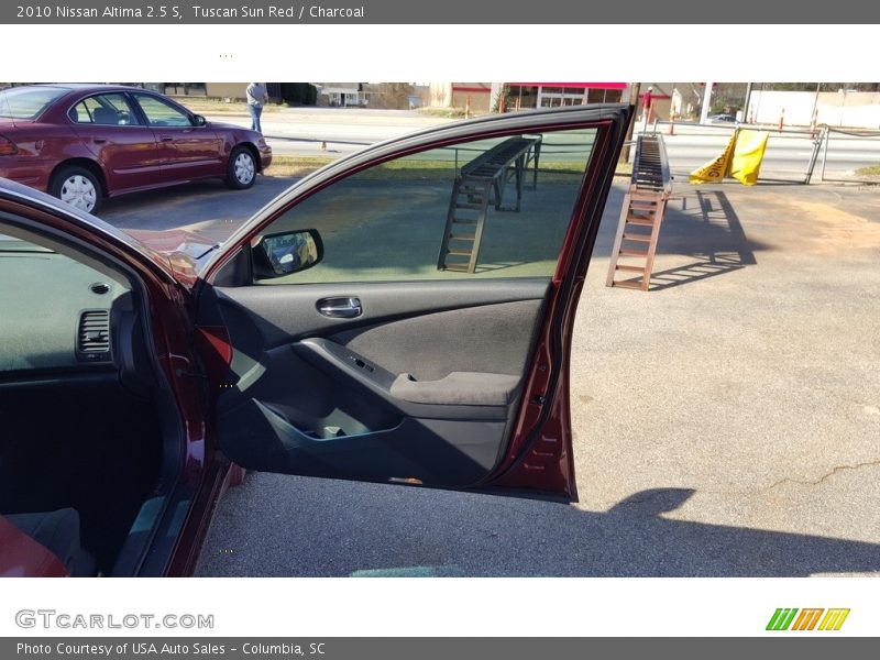 Tuscan Sun Red / Charcoal 2010 Nissan Altima 2.5 S