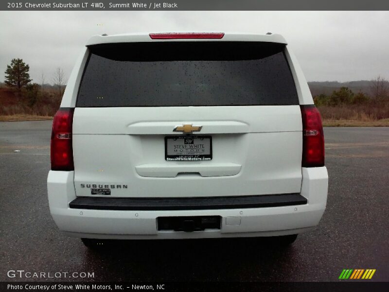 Summit White / Jet Black 2015 Chevrolet Suburban LT 4WD