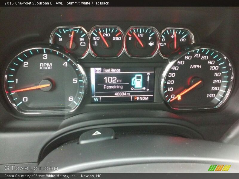 Summit White / Jet Black 2015 Chevrolet Suburban LT 4WD
