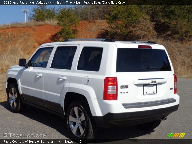 Bright White / Light Pebble Beige/Dark Slate Gray 2016 Jeep Patriot High Altitude 4x4