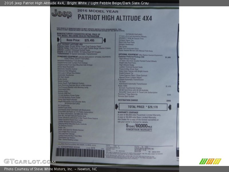 Bright White / Light Pebble Beige/Dark Slate Gray 2016 Jeep Patriot High Altitude 4x4