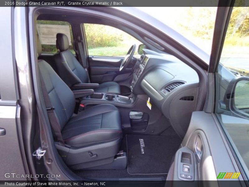 Granite Crystal Metallic / Black 2016 Dodge Grand Caravan R/T