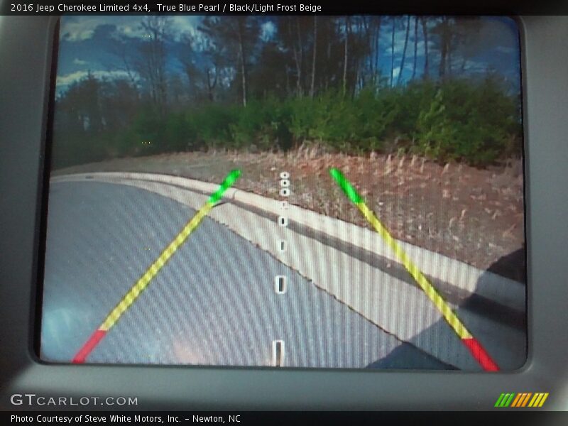 True Blue Pearl / Black/Light Frost Beige 2016 Jeep Cherokee Limited 4x4