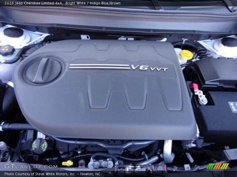 Bright White / Indigo Blue/Brown 2016 Jeep Cherokee Limited 4x4