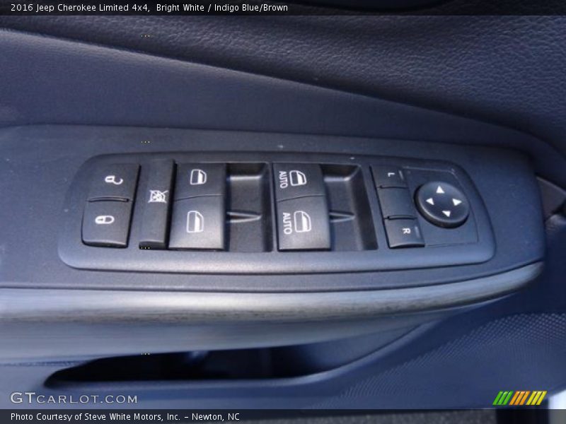 Bright White / Indigo Blue/Brown 2016 Jeep Cherokee Limited 4x4