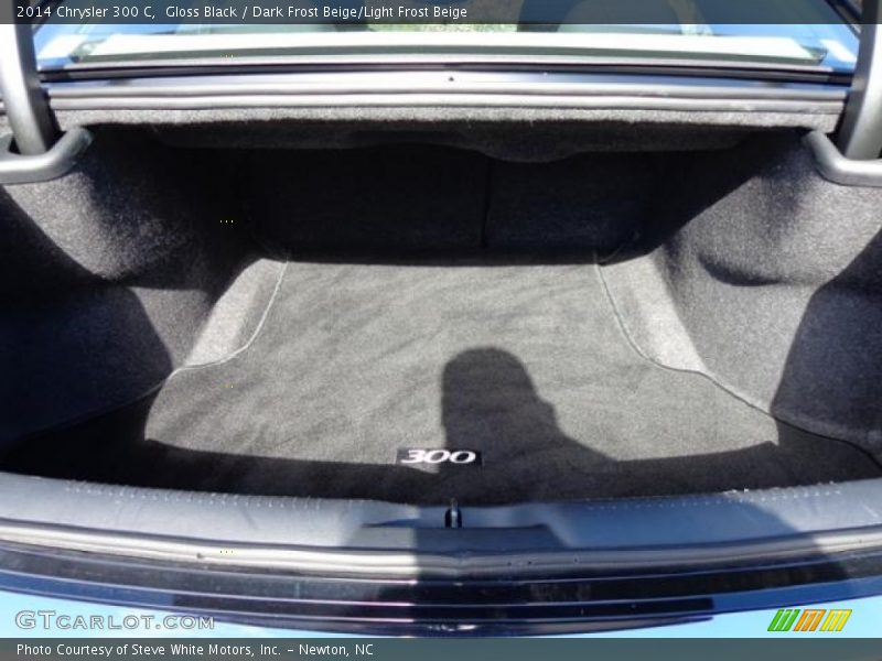 Gloss Black / Dark Frost Beige/Light Frost Beige 2014 Chrysler 300 C