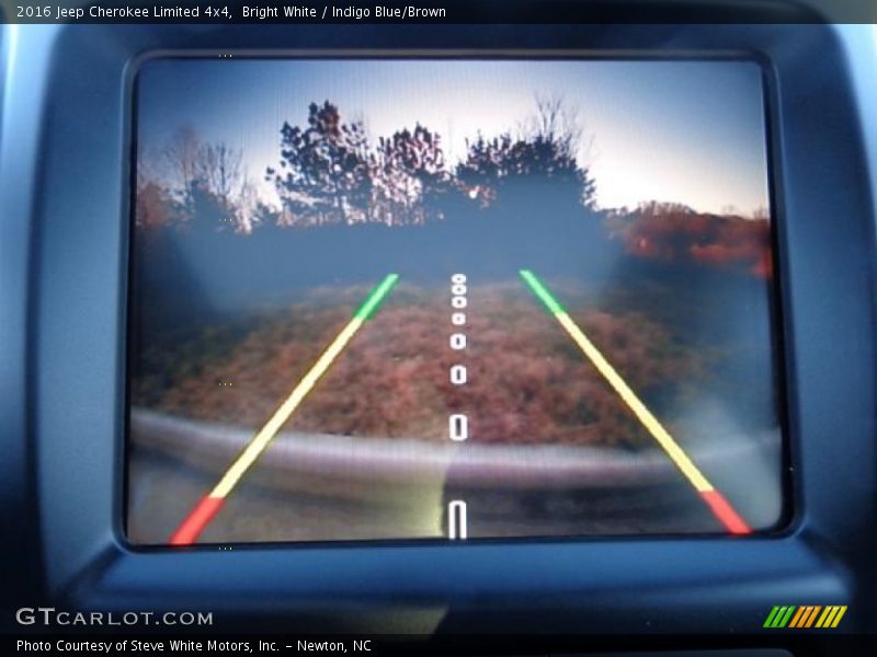 Bright White / Indigo Blue/Brown 2016 Jeep Cherokee Limited 4x4