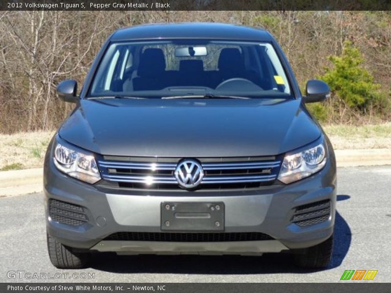 Pepper Gray Metallic / Black 2012 Volkswagen Tiguan S