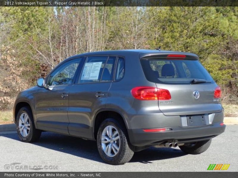 Pepper Gray Metallic / Black 2012 Volkswagen Tiguan S