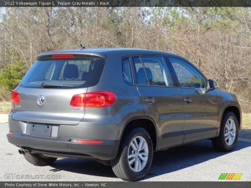 Pepper Gray Metallic / Black 2012 Volkswagen Tiguan S