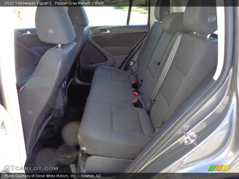 Pepper Gray Metallic / Black 2012 Volkswagen Tiguan S