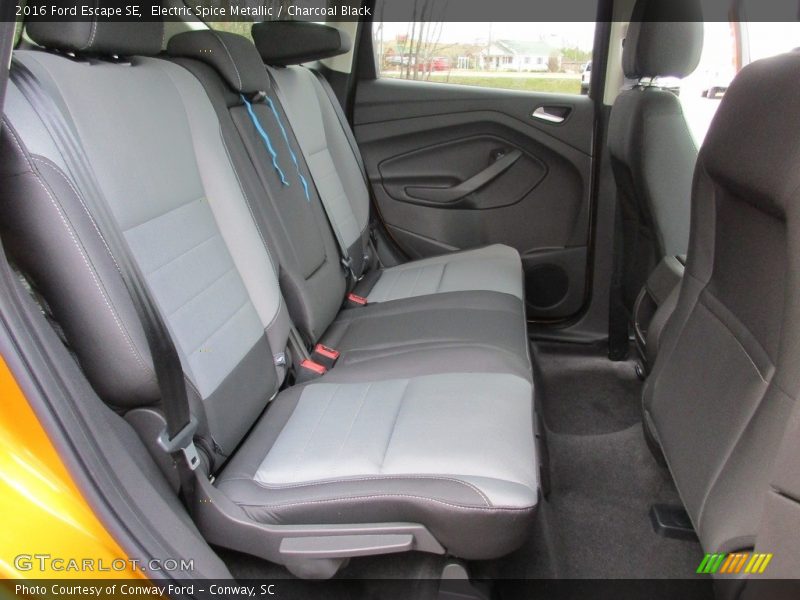 Electric Spice Metallic / Charcoal Black 2016 Ford Escape SE