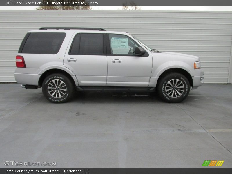 Ingot Silver Metallic / Ebony 2016 Ford Expedition XLT
